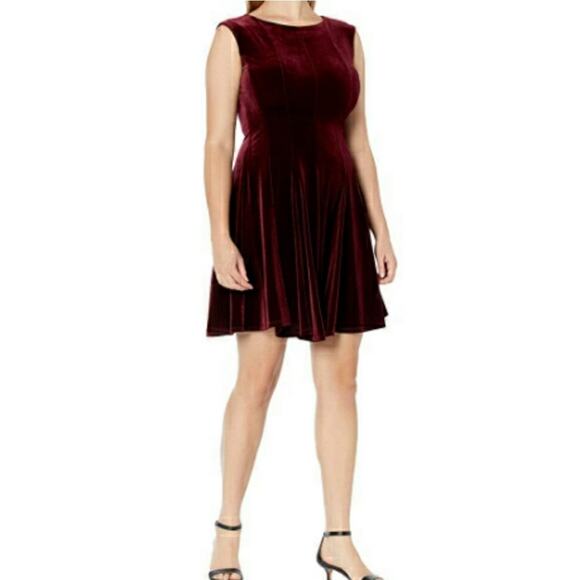 Gabby Skye Maroon Velvet Mini Dress Size 16 Cocktail Party Semi-Formal - Picture 1 of 11